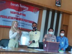 Mulan Jameela DPR-RI Komisi VII Salurkan Bantuan Penunjang Teknologi Produksi Pertanian