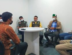 HMI Geruduk Bank Mandiri Garut Terkait BPNT