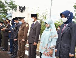 Bupati Bandung, “Dulu Berjuang Dengan Perang, Sekang Melawan Covid-19”