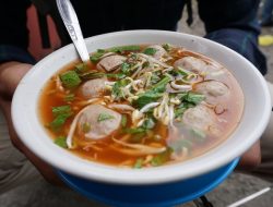 Inilah Jadinya Jika Kamu Keseringan Ngebakso, Baca Selengkapnya Disini!