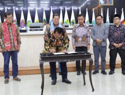 DPRD Jabar dengan DPRD Provinsi Chungcheongnam-do Korea Selatan Teken Record of Discussion