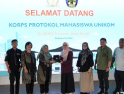 Sekretariat DPRD Jabar Terima Visit dan Sharing Korps Protokol Mahasiswa Unikom