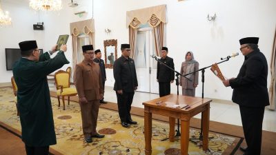 Empat Pejabat Eselon IIb Resmi Dilantik Bupati Sukabumi, Termasuk Kepala Dinas Pariwisata dan Disbudpora