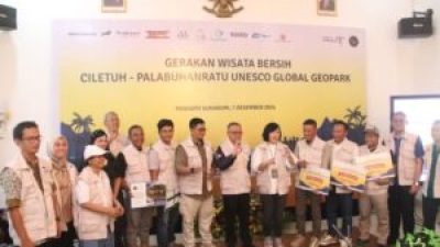 Dispar Kabupaten Sukabumi dan Wabup Iyos Somantri Hadiri Gerakan Wisata Bersih di Kawasan CPUGGp